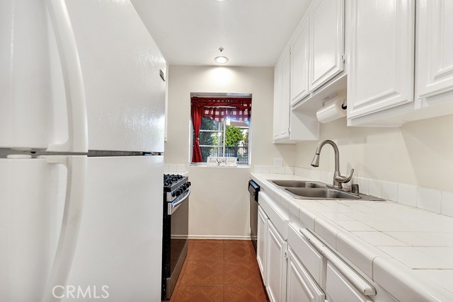 MLS #SR25260714 image #5