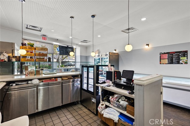 MLS #SR25260729 image #3