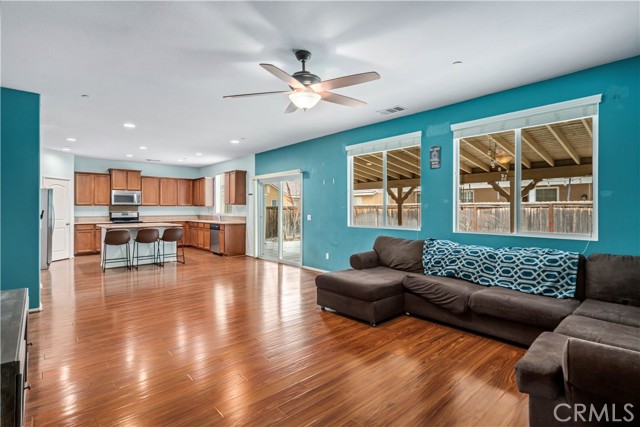 MLS #SR25260746 image #6