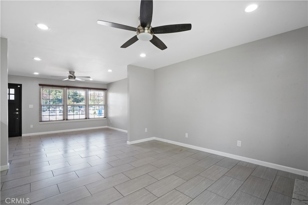 MLS #SR25260763 image #12