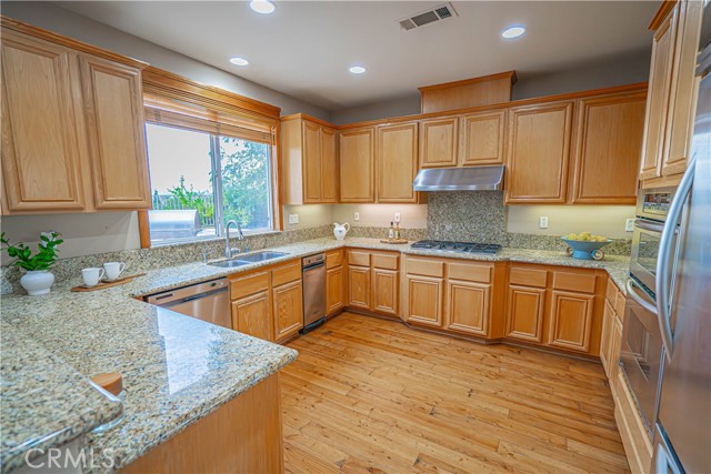 MLS #SR25260772 image #15