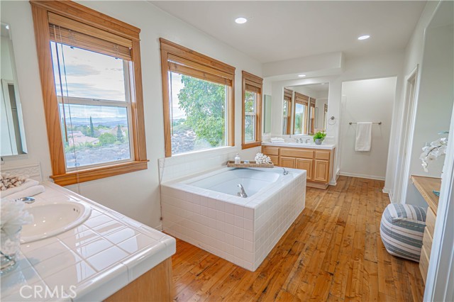 MLS #SR25260772 image #37