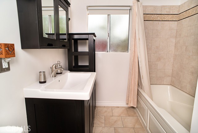 MLS #SR25260783 image #12