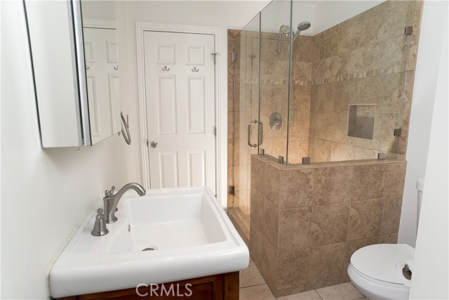 MLS #SR25260783 image #9