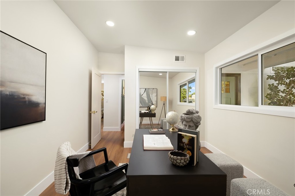 MLS #SR25260829 image #17