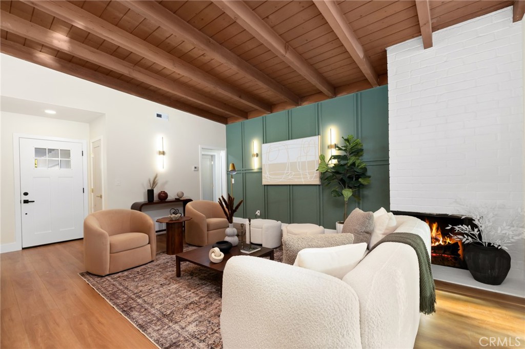 MLS #SR25260829 image #8