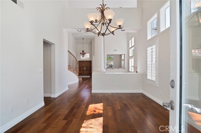 MLS #SR25260861 image #14