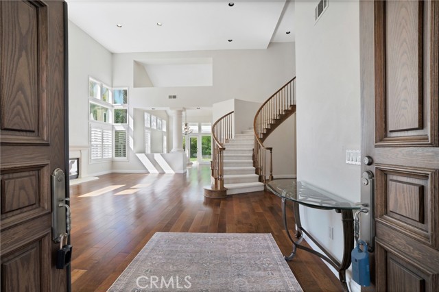 MLS #SR25260861 image #3