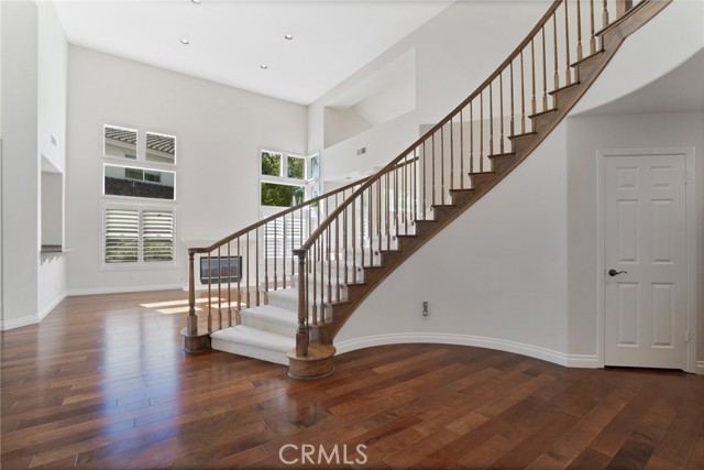 MLS #SR25260861 image #4