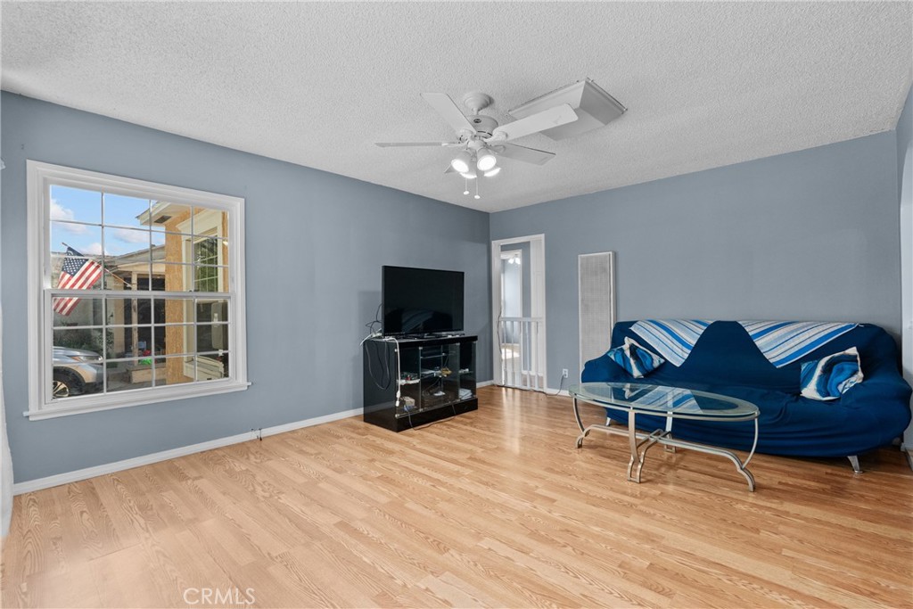 MLS #SR25260876 image #8