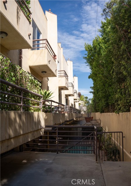 MLS #SR25260912 image #8