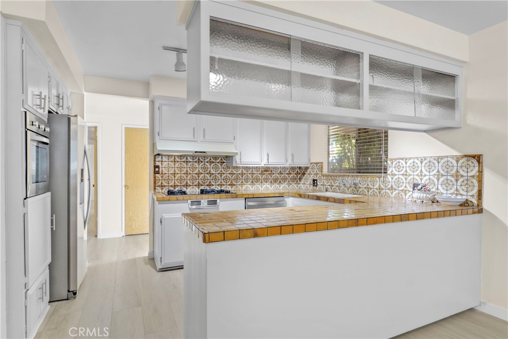 MLS #SR25260946 image #5