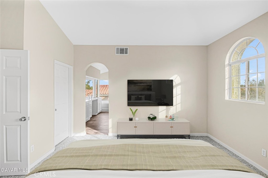 MLS #SR25261000 image #13