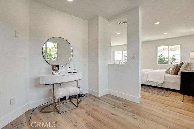 MLS #SR25261140 image #16