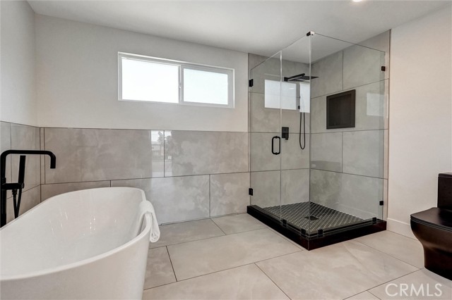 MLS #SR25261140 image #17