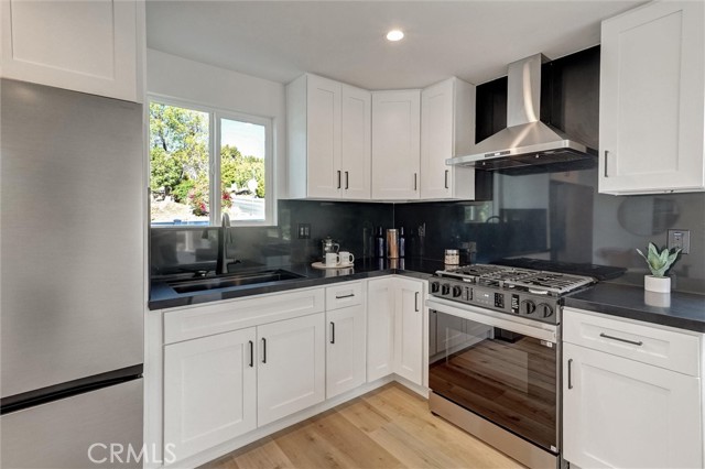 MLS #SR25261140 image #33