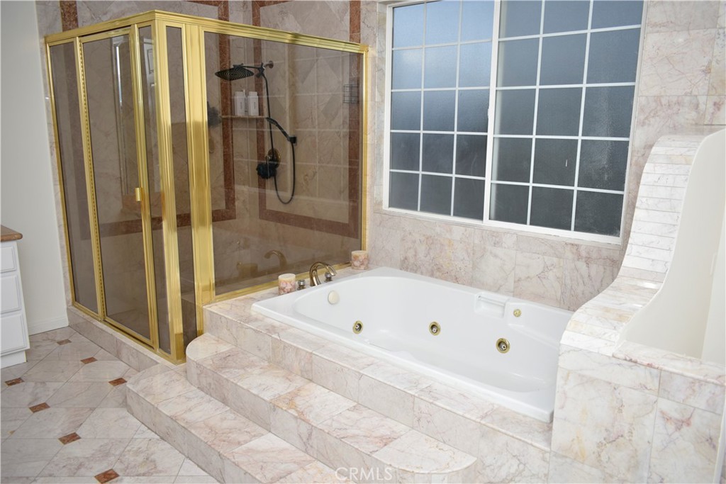 MLS #SR25261198 image #18