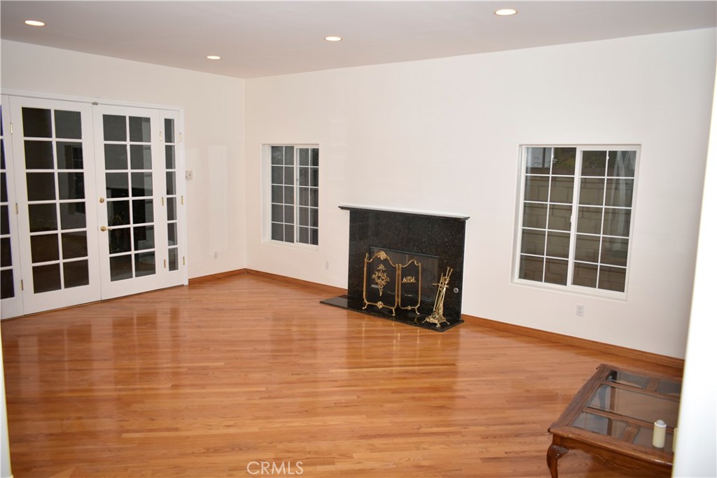 MLS #SR25261198 image #5