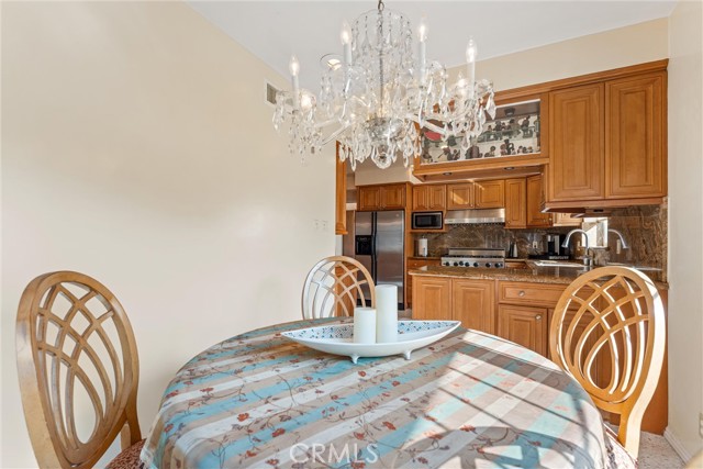 MLS #SR25261208 image #10