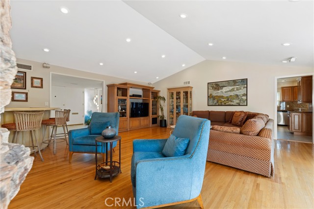 MLS #SR25261208 image #15