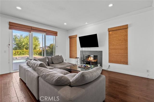 MLS #SR25261213 image #10