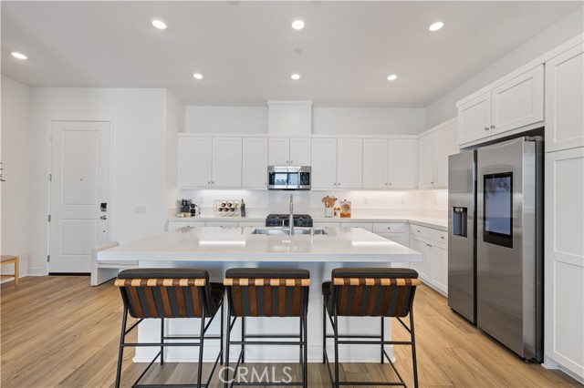 MLS #SR25261287 image #10