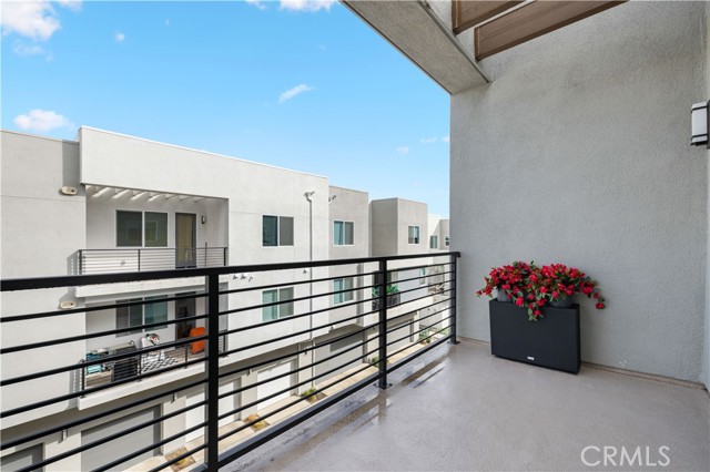 MLS #SR25261287 image #15