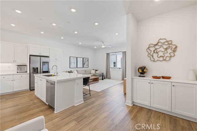 MLS #SR25261287 image #4