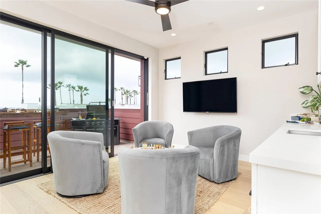 MLS #SR25261308 image #17