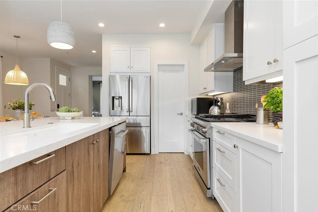 MLS #SR25261308 image #6