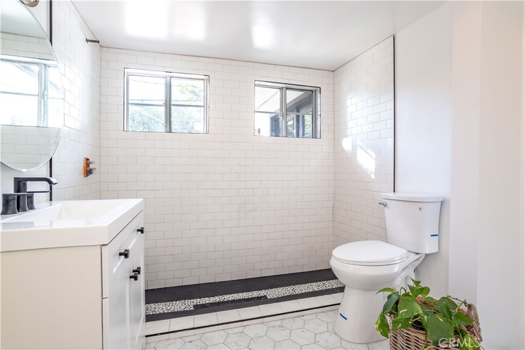 MLS #SR25261336 image #27