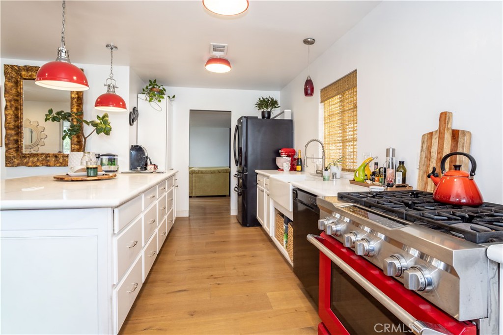 MLS #SR25261336 image #4