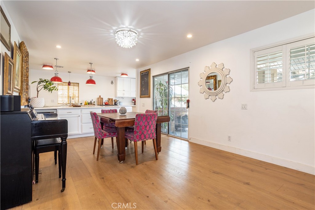 MLS #SR25261336 image #8