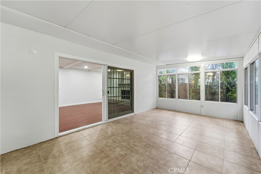 MLS #SR25261366 image #11