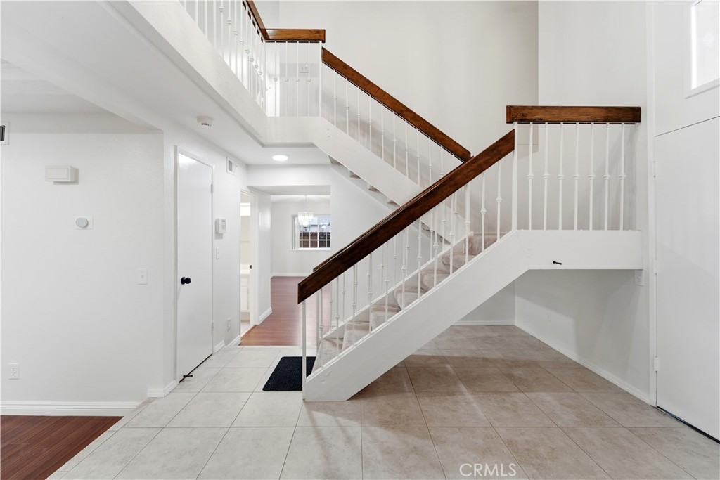 MLS #SR25261366 image #4