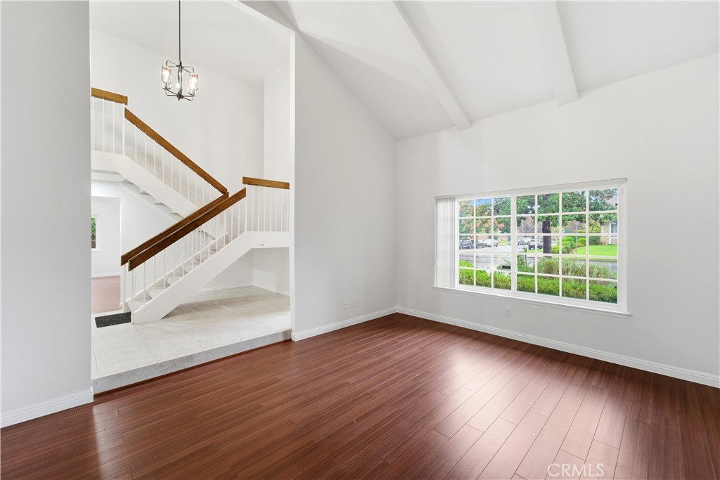 MLS #SR25261366 image #5