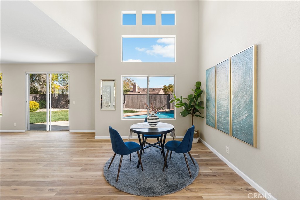 MLS #SR25261395 image #10