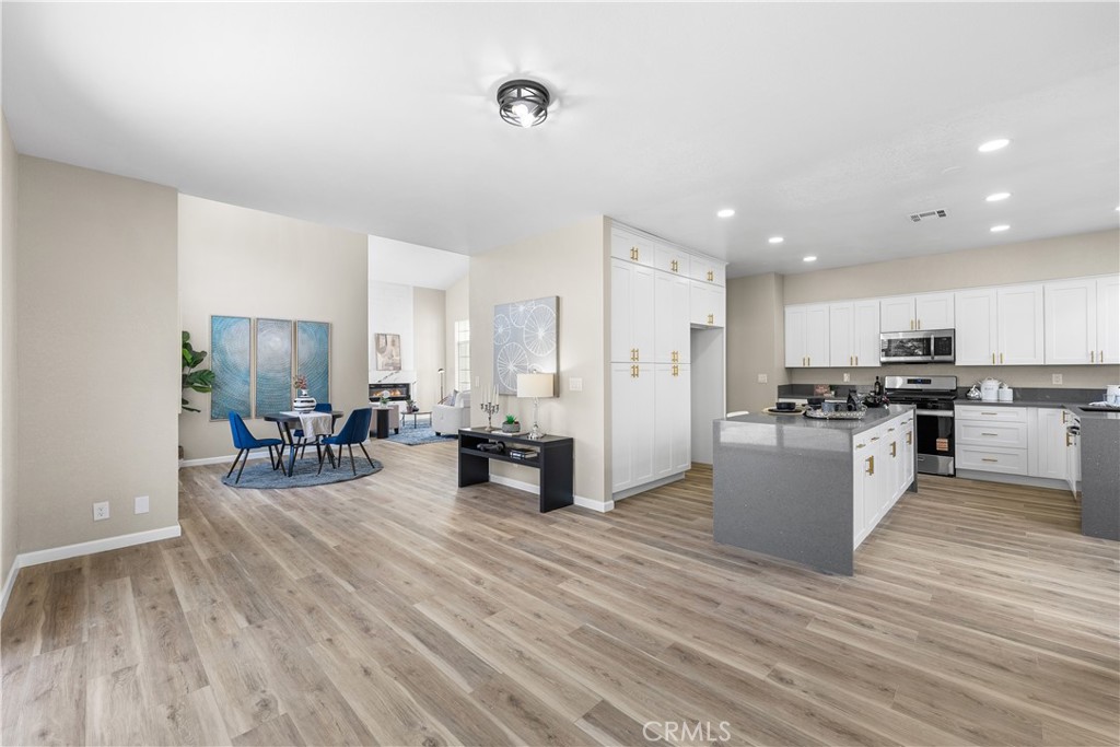 MLS #SR25261395 image #18