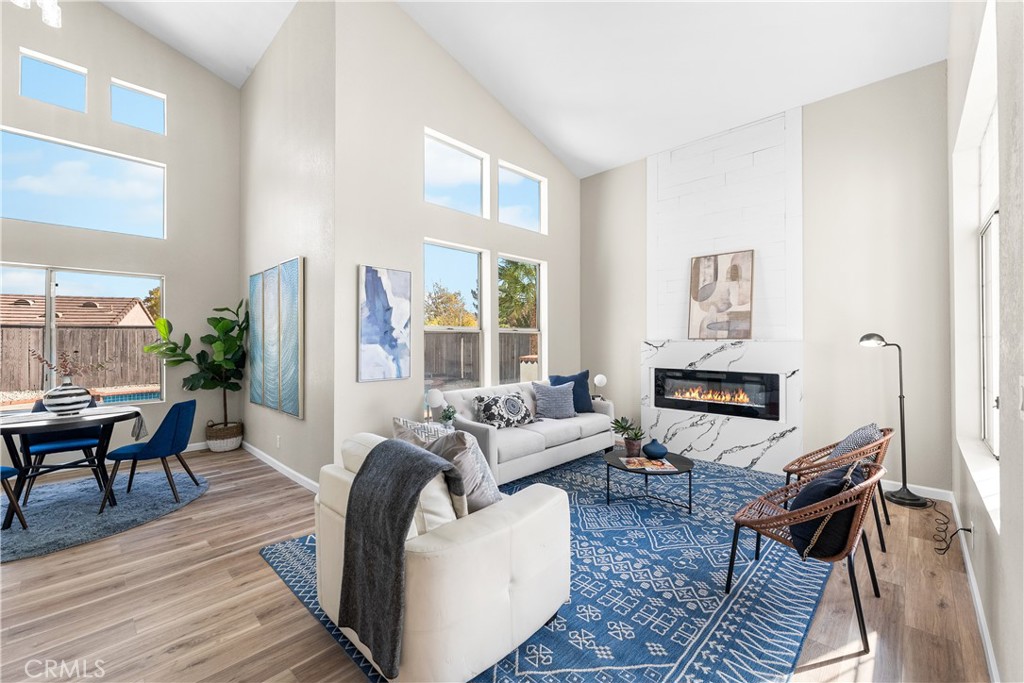 MLS #SR25261395 image #9