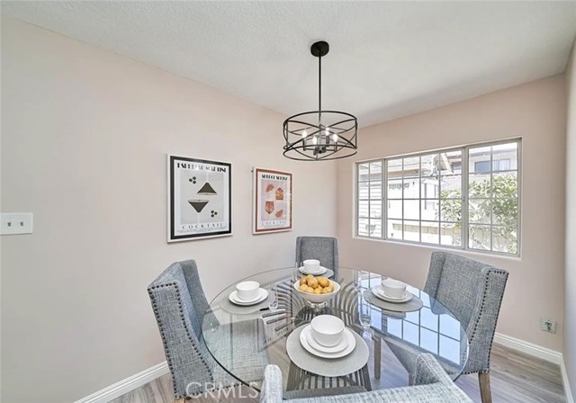 MLS #SR25261402 image #4