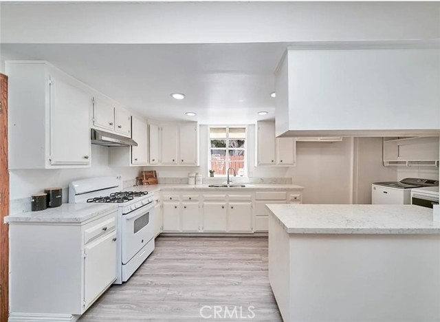 MLS #SR25261402 image #6