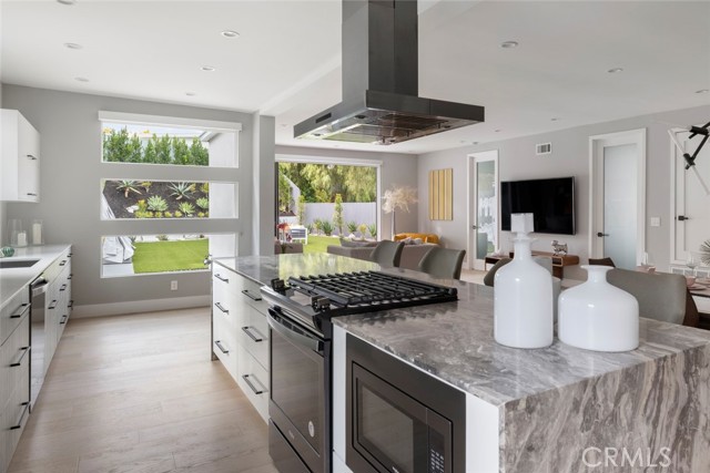 MLS #SR25261468 image #12