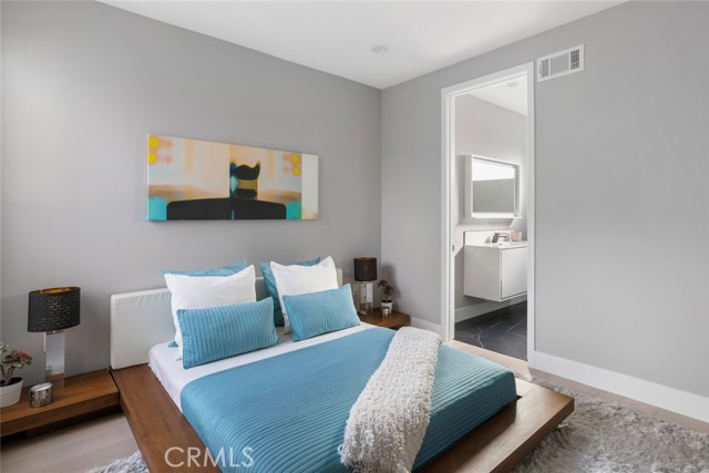 MLS #SR25261468 image #21