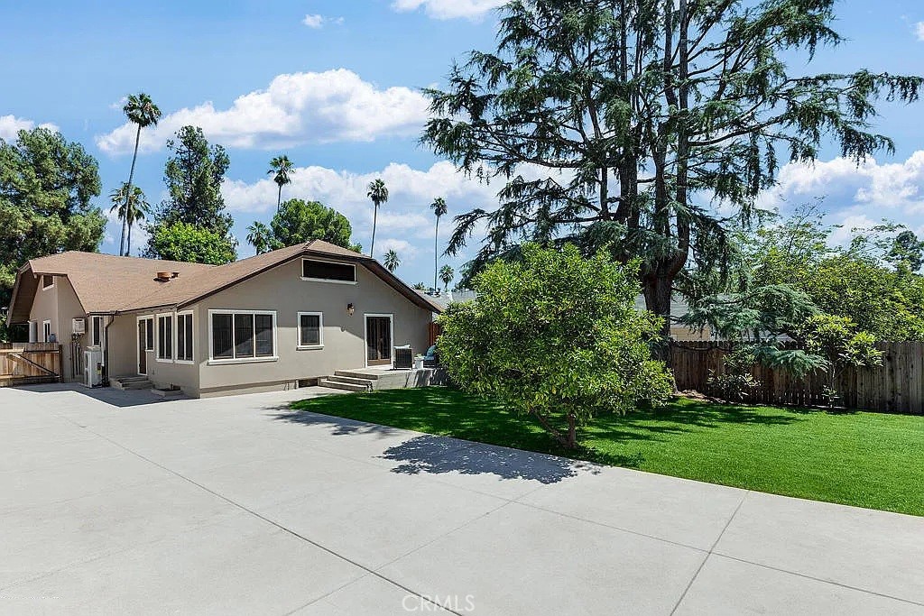 MLS #SR25261540 image #24