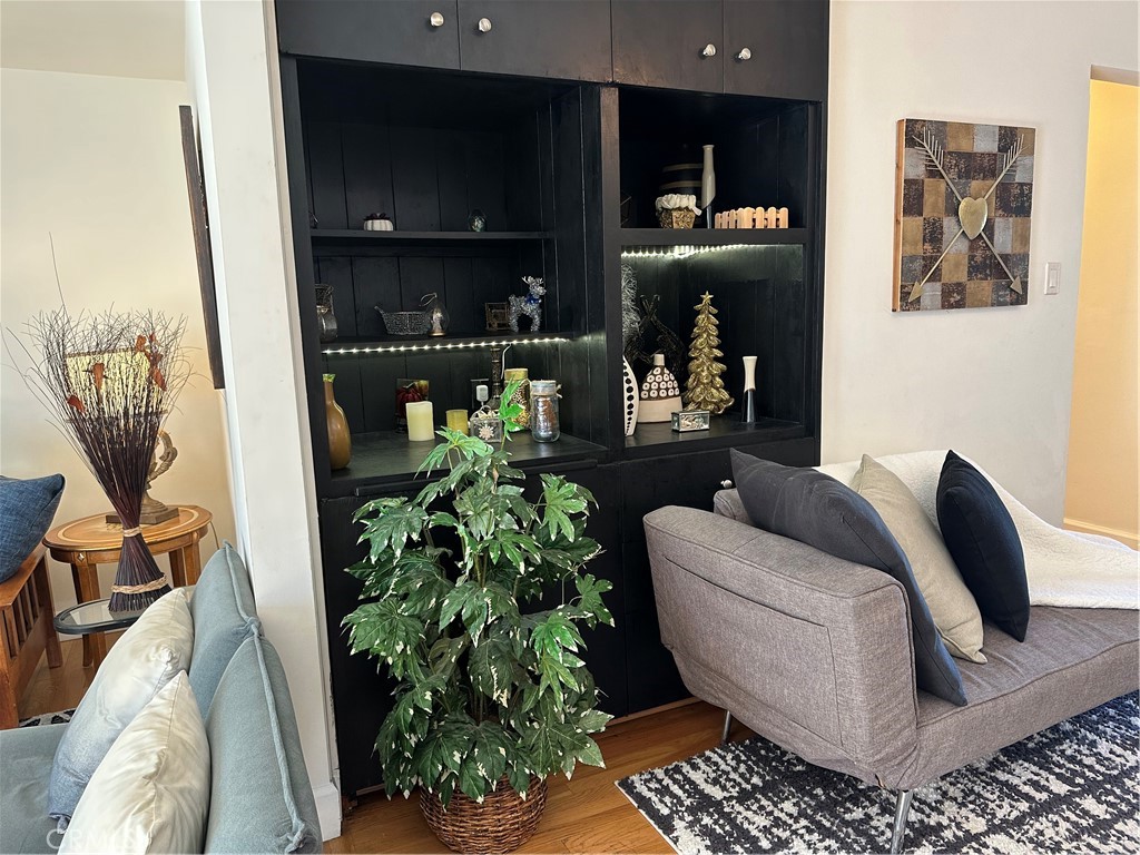 MLS #SR25261599 image #6