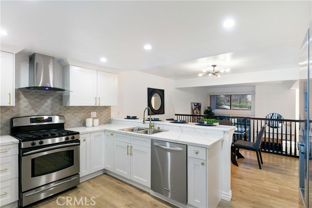 MLS #SR25261606 image #12