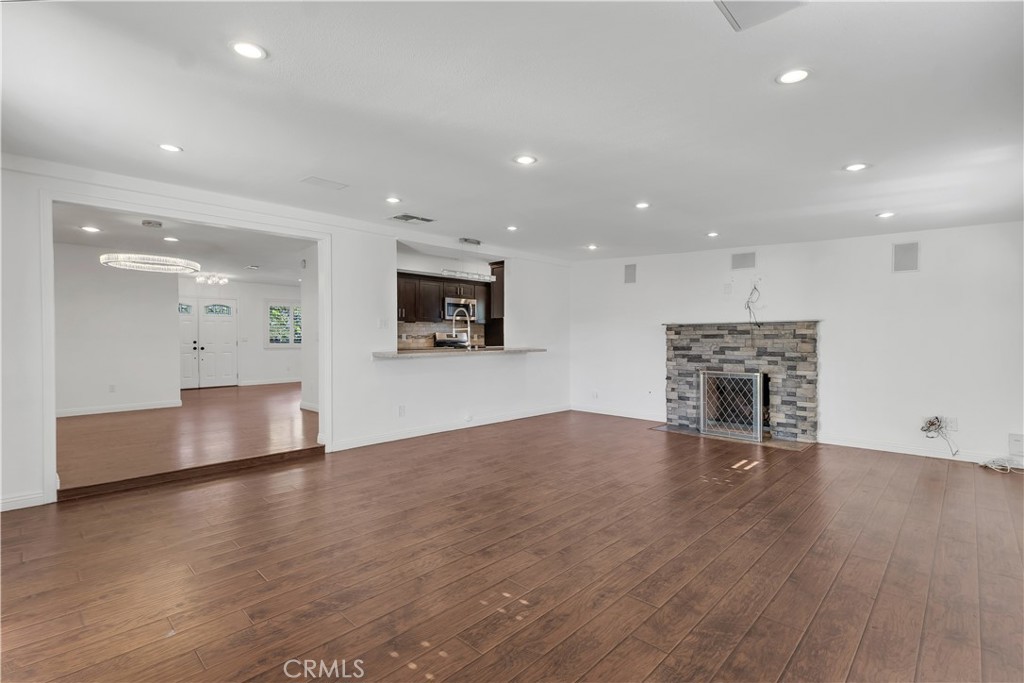 MLS #SR25261683 image #16