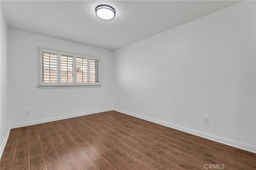 MLS #SR25261683 image #8