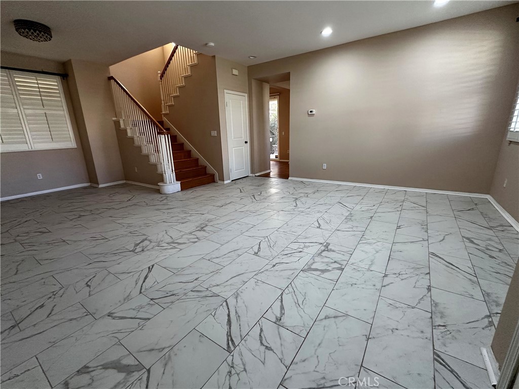 MLS #SR25261716 image #1