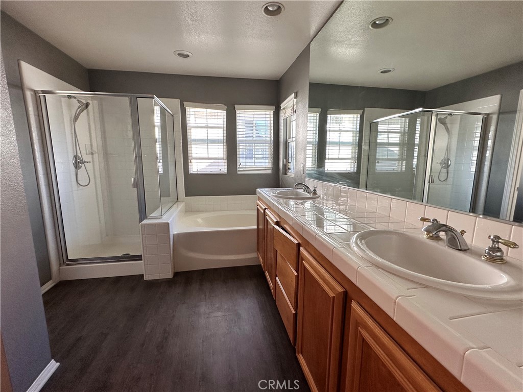 MLS #SR25261716 image #10